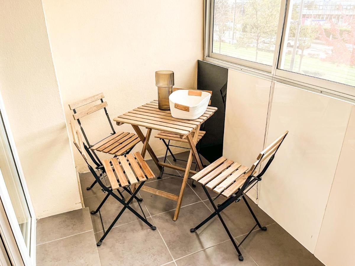Suite Fanette Vénissieux Extérieur photo