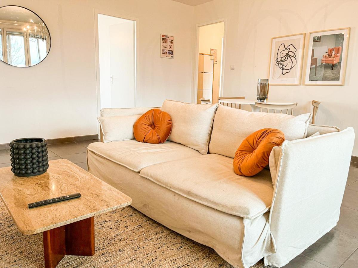 Suite Fanette Vénissieux Extérieur photo