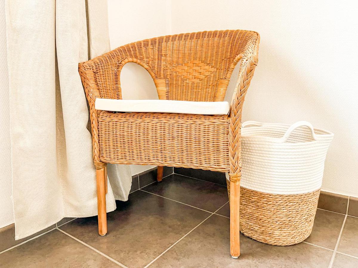 Suite Fanette Vénissieux Extérieur photo