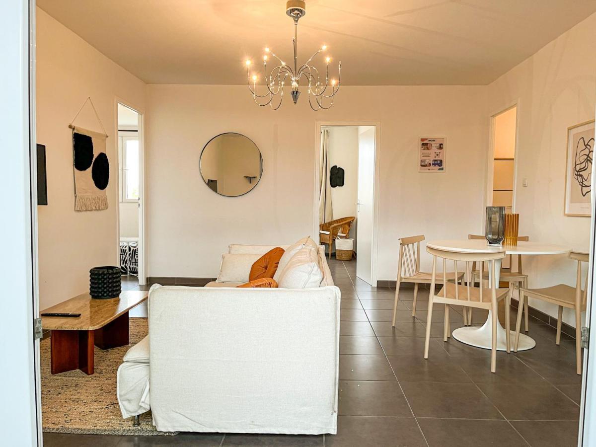 Suite Fanette Vénissieux Extérieur photo