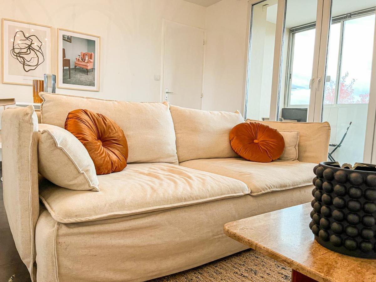 Suite Fanette Vénissieux Extérieur photo